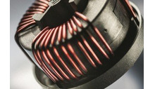 PCB mounted chokes for 1- and 3-phase applications